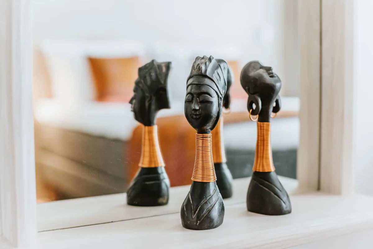 OHH tuba Aafrika majutus Haapsalus Aafrika kujud