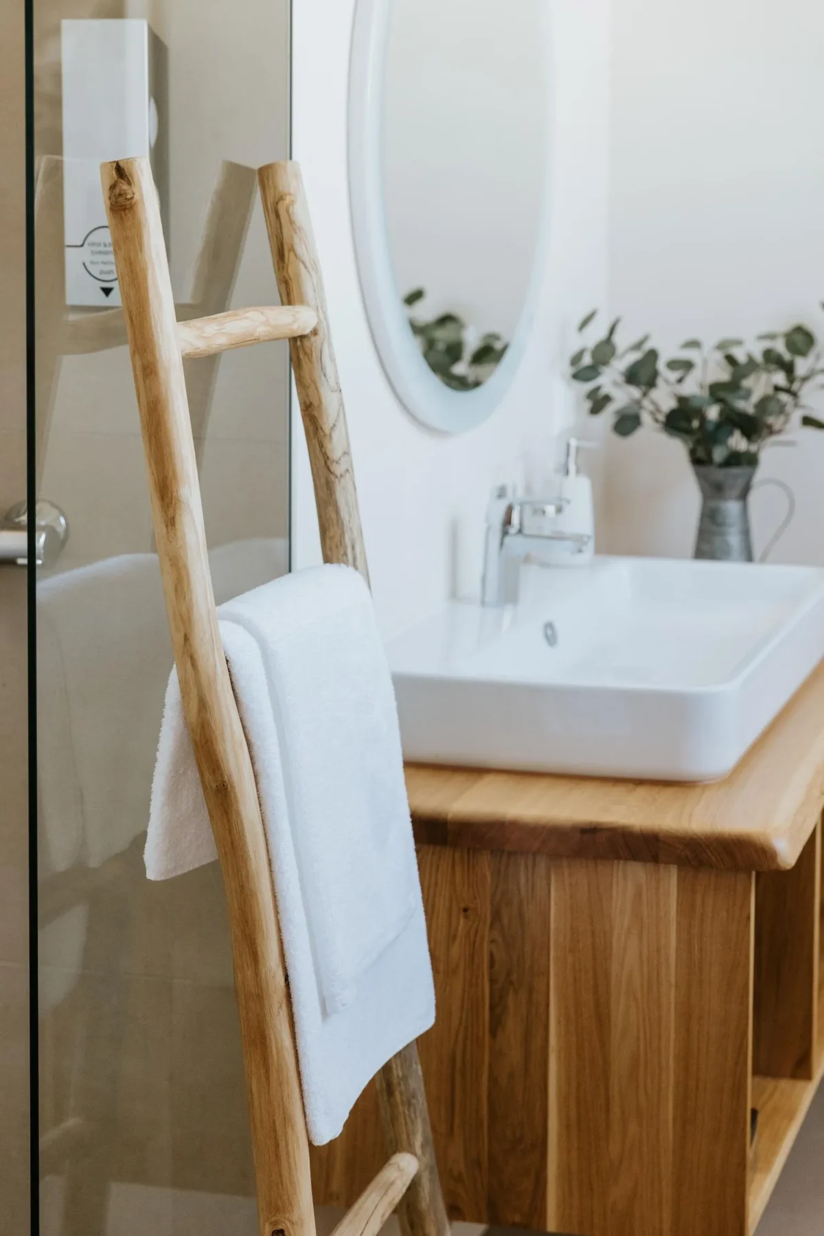 OHH tuba Aafrika majutus Haapsalus pesuruum