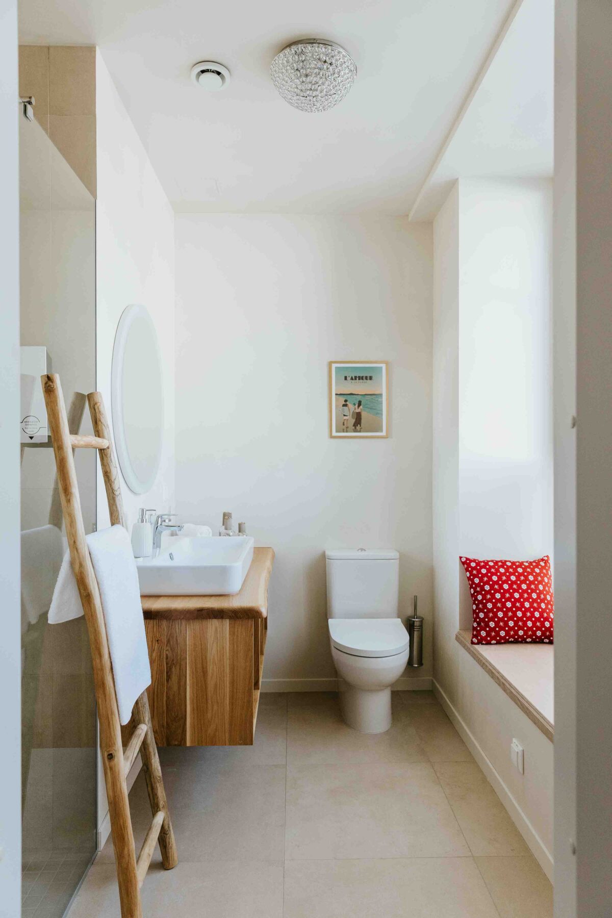 OHH tuba Prantsusmaa majutus Haapsalus pesuruum portrate