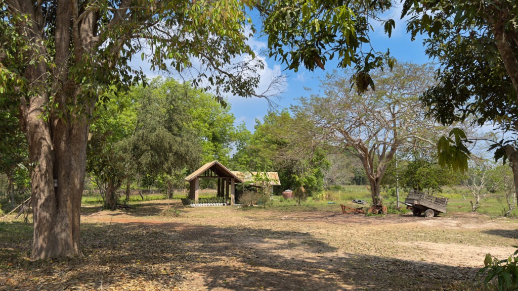 kirde tais asuv farm